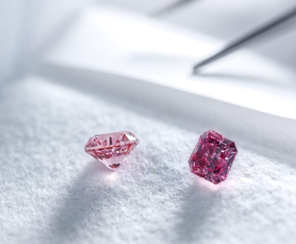 A Fancy Intense Pink diamond and a Fancy Red diamond from Argyle PinkTM Diamonds: The Tiffany Collection Photo Credit: Tiffany & Co.