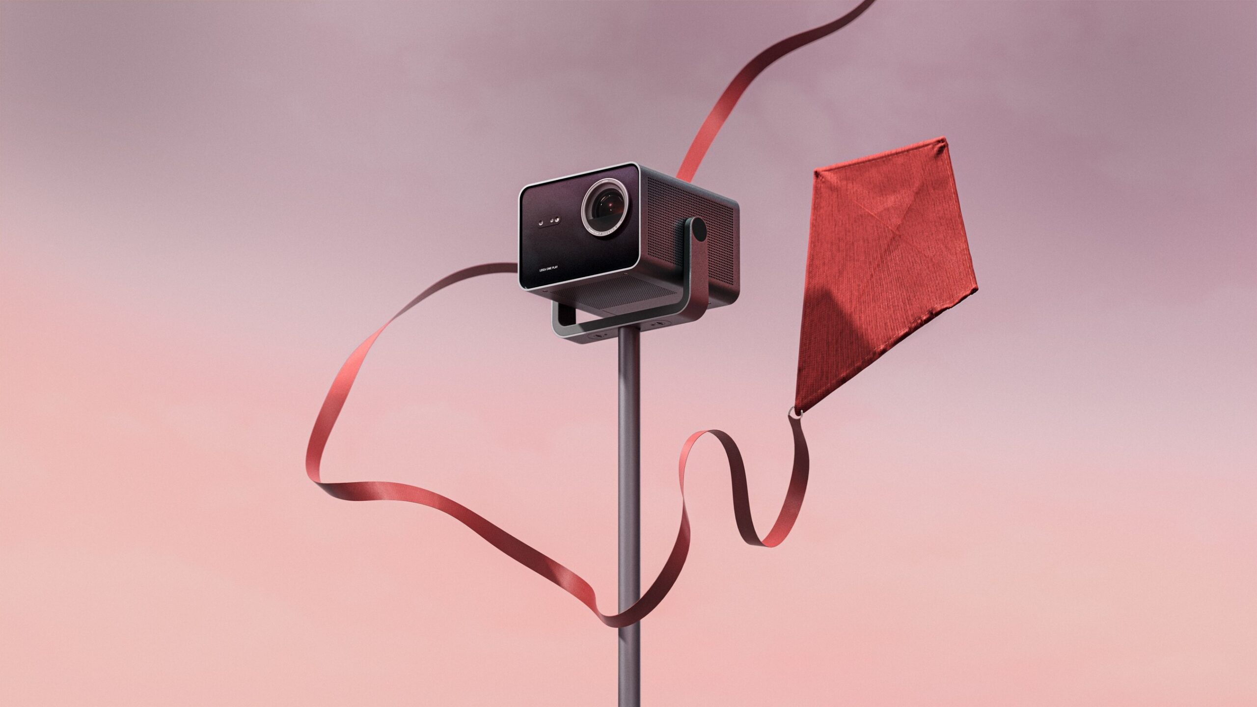 Leica Cine Play - Home Cinema Mini Projector - Photo : Leica