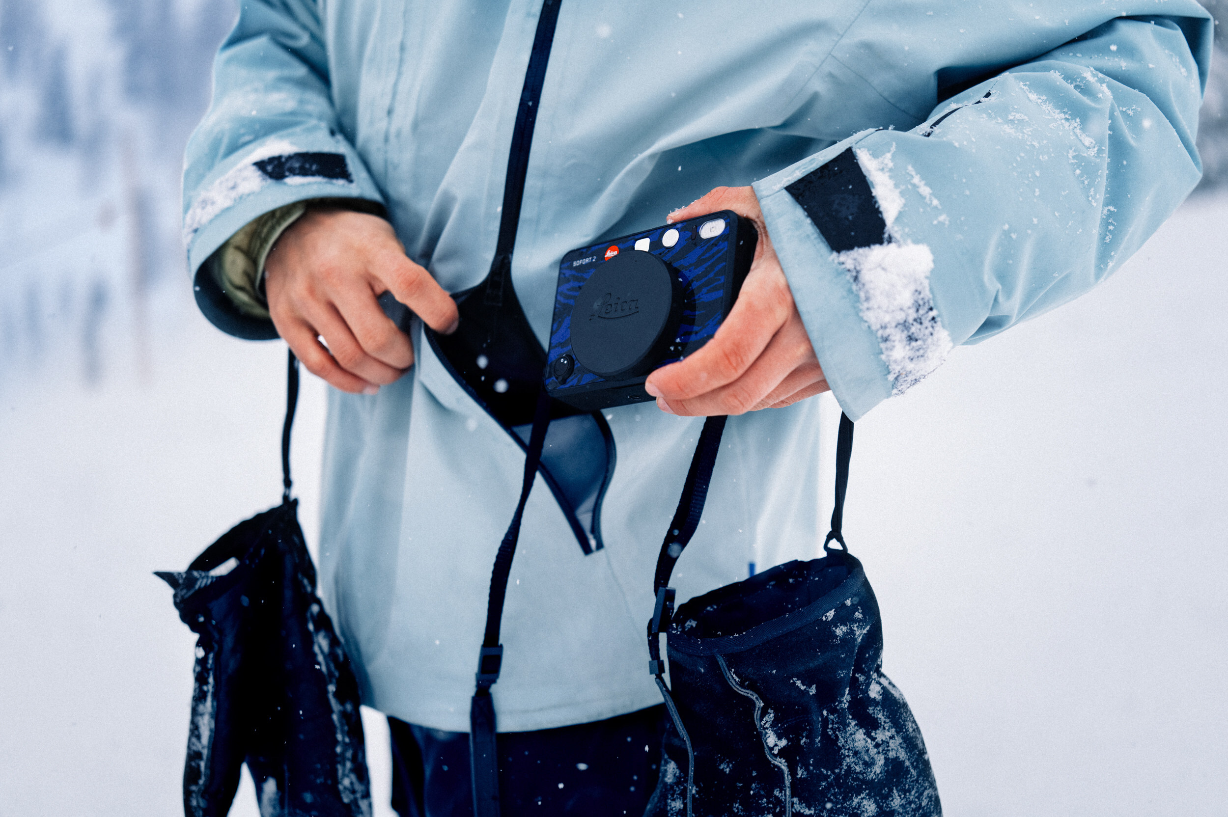 Burton Edition Leica Sofort 2